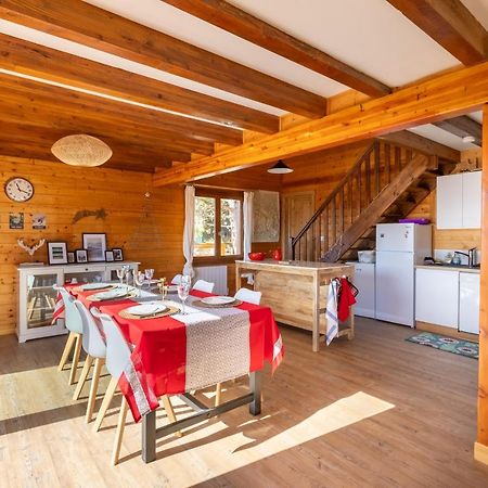 Chalet Les Tilleuls - Jolie Vue Montagne Et Lac Les Angles  Exterior photo