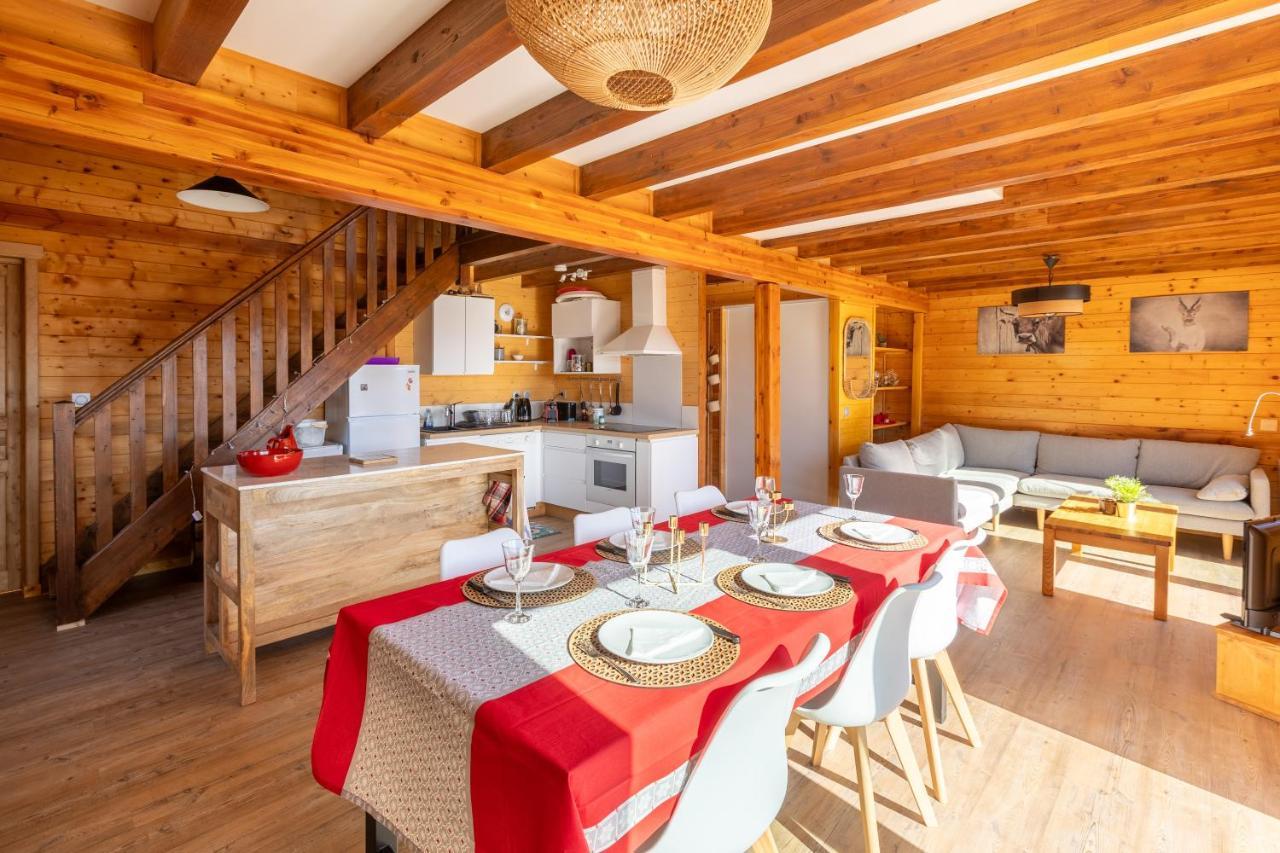 Chalet Les Tilleuls - Jolie Vue Montagne Et Lac Les Angles  Exterior photo
